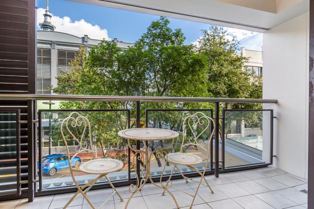 Corporate, Spacious Staycation - Sky Tower Views Auckland Exterior foto
